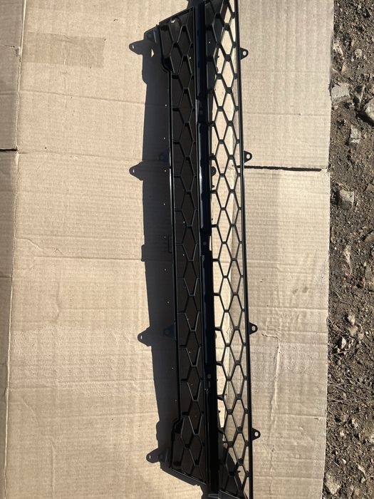 Продам запчасть на Лада Веста