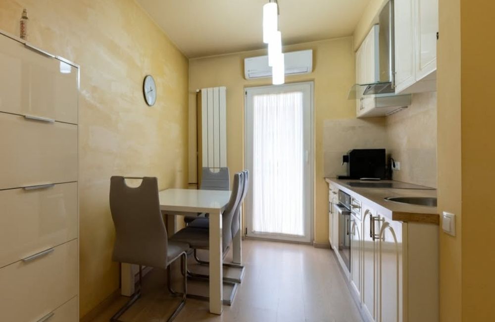 Apartament modern – Str. Nicolae Bălcescu, Roge
