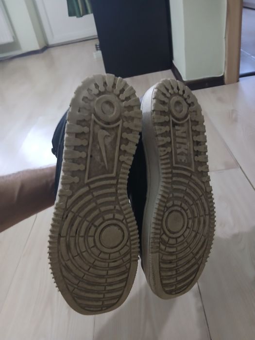 Adidași Nike, nr 41