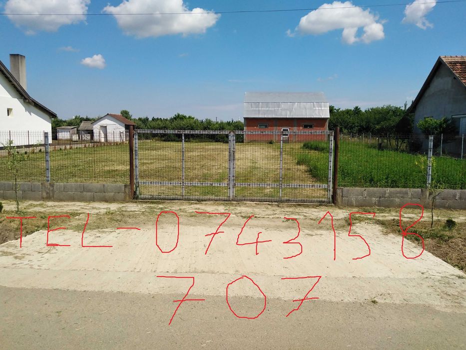 Vand teren intravilan in localitatea OAR