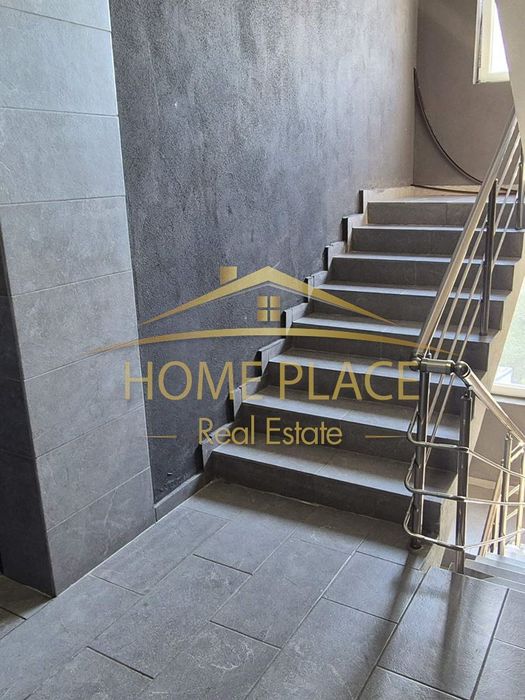 Тристаен в кв. "Аспарухово"