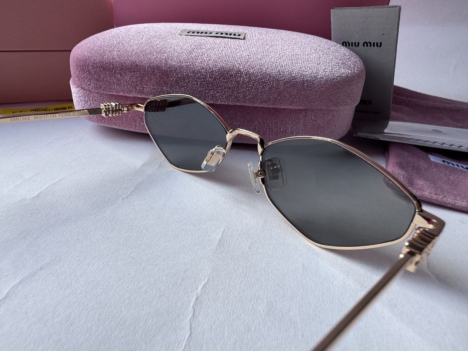 Ochelari de soare Miu Miu SMU56Z 56-17 145, Noi
