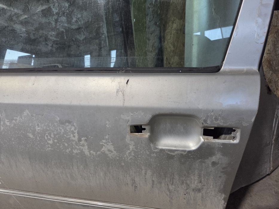 Дверь мерседес w124 рест