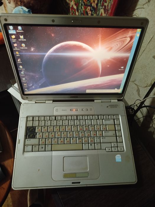 Продам ноутбук Compaq