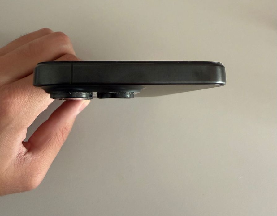 iPhone 15 Pro Max 256GB – Отлично състояние, 89% батерия