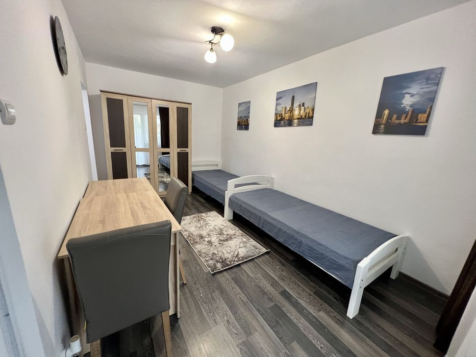 De inchiriat-renovat recent