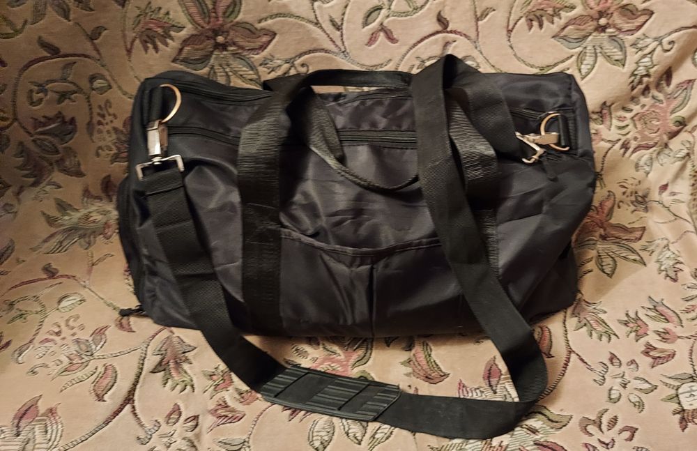 Сумка в хорошем состоянии