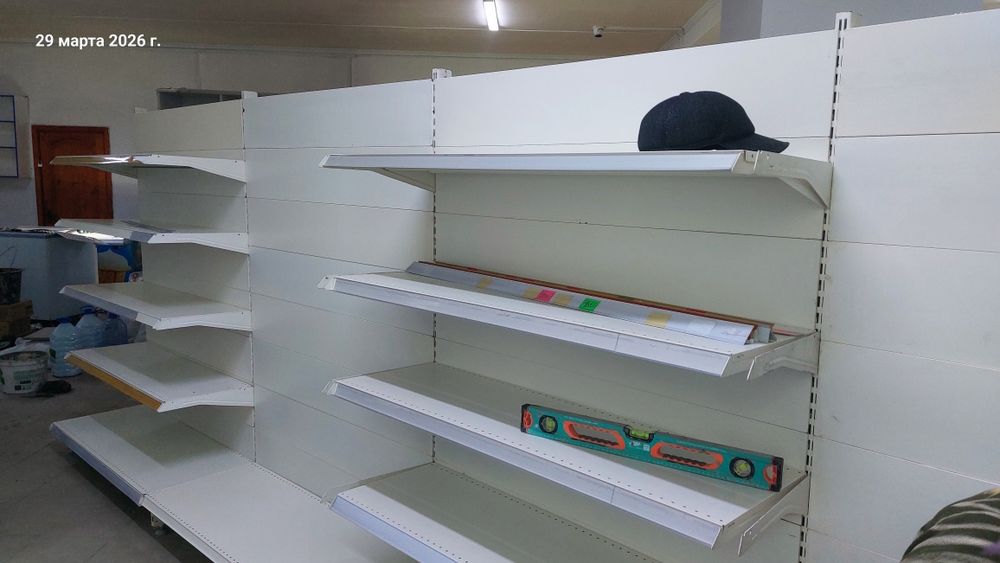 Торговые стеллажи