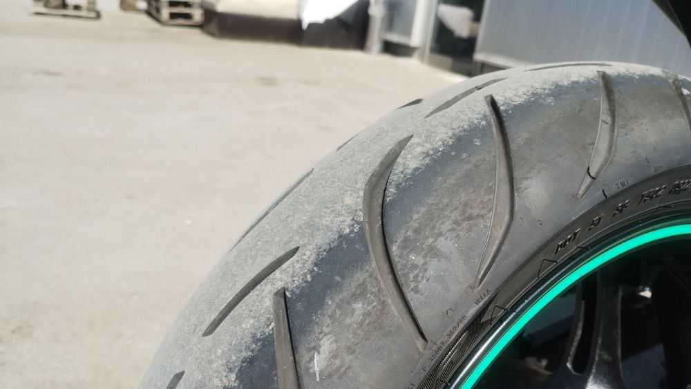 Продавам Yamaha XJ6