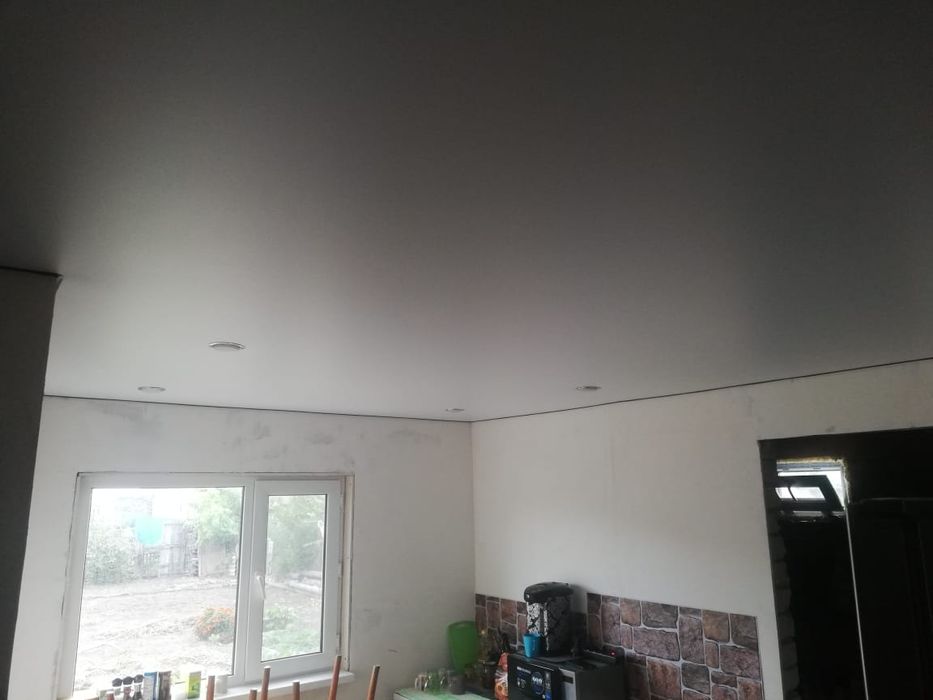 Натяжные потолки