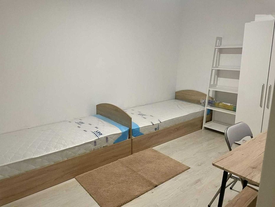 Дава се под наем Тристаен апартамент в София, Малинова долина - 101 кв.м за 750 € - Снимка #4