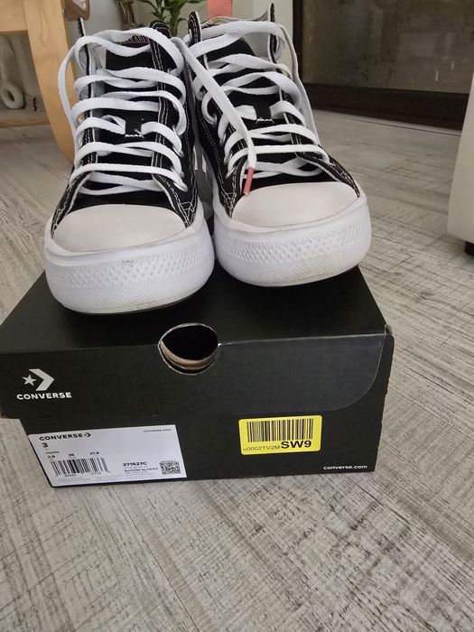 Tenisi Converse