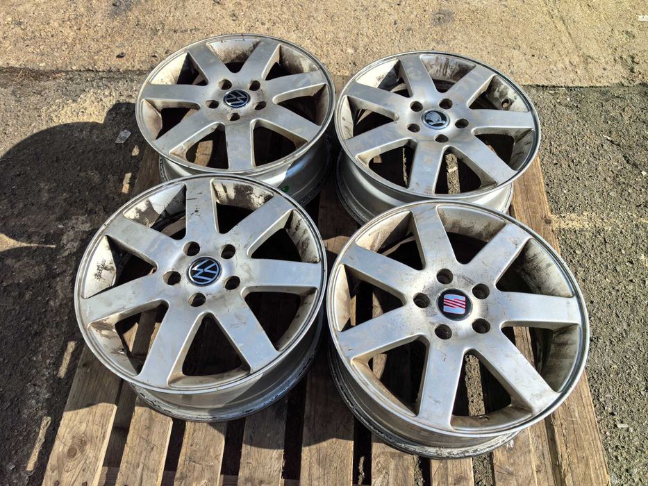 16 цола 5 х 112 мм Фолксваген / Шкода / Сеат / Ауди - 6,5 Инча / ЕТ 52