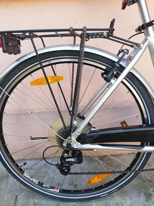 Vând bicicleta nemțească.