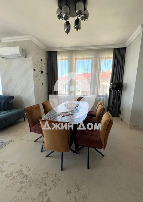 Продава се Къща в Свети Влас - 200 кв.м за 2650 €/кв.м - Снимка #2