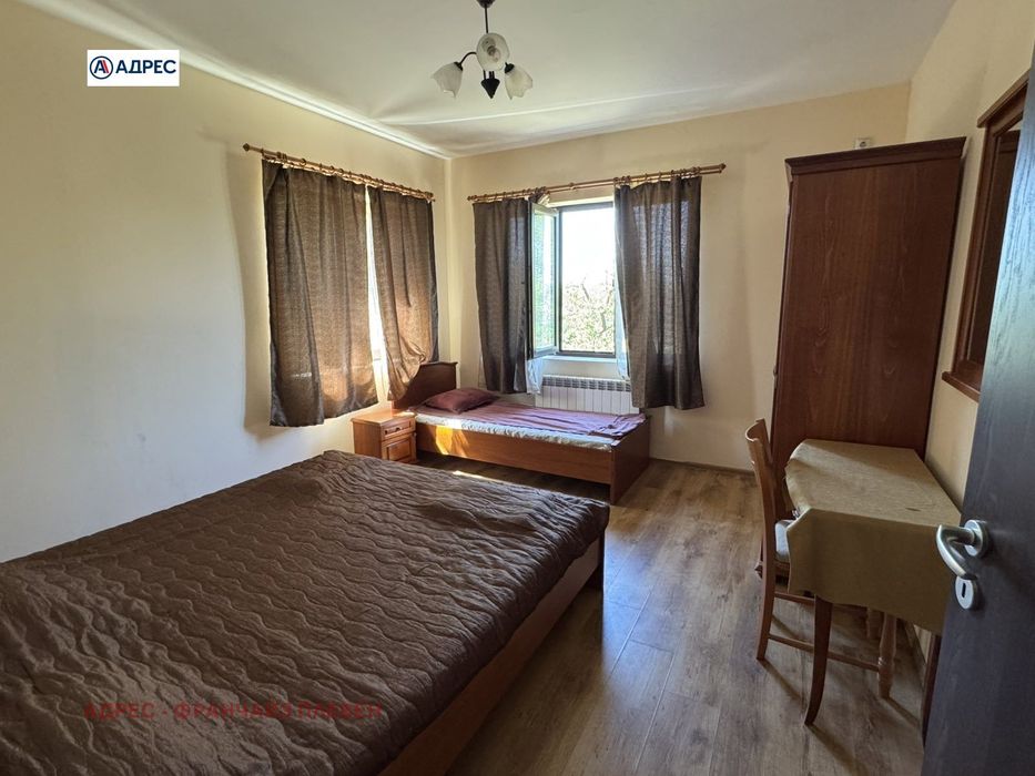 Продава се Къща в с. Сираково, Област Враца - 400 кв.м за 375 €/кв.м - Снимка #8