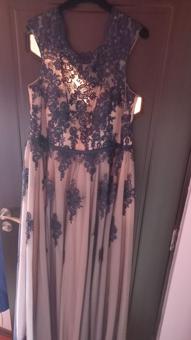 Rochie de gala nașă