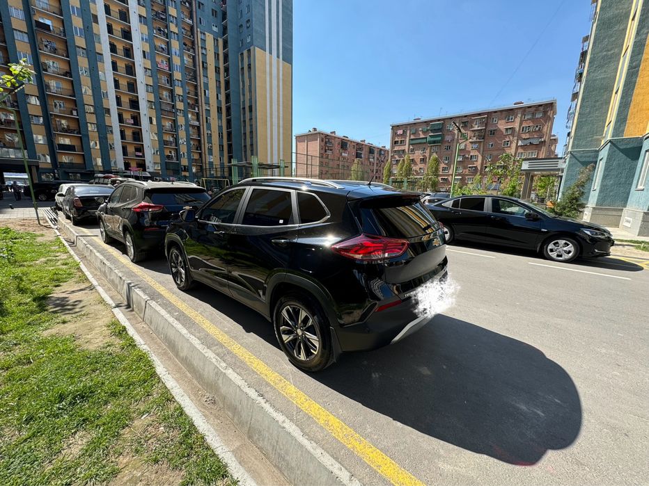 Продажа Tracker 2 premier plus 2024