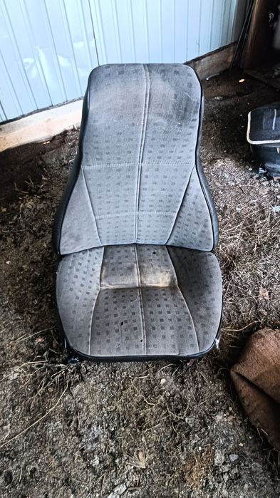 Продам сидень на ВАЗ 2107 пассажирское