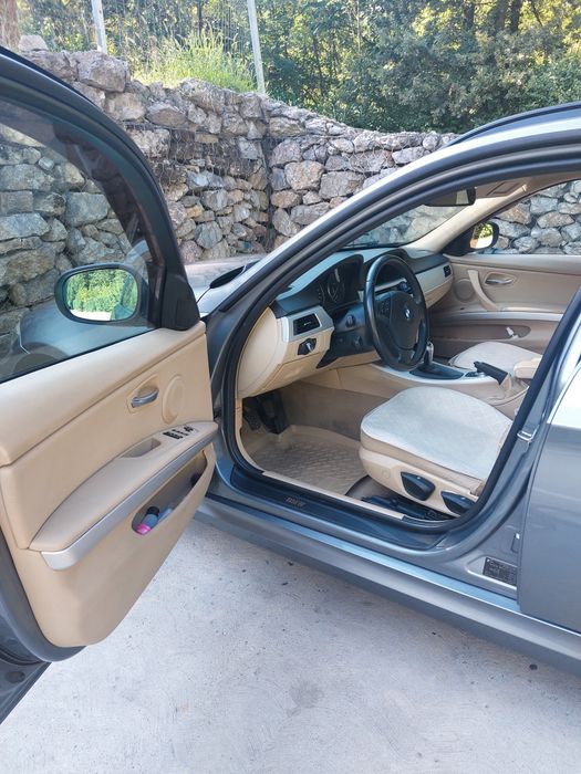BMW  seria 3  E91  2010