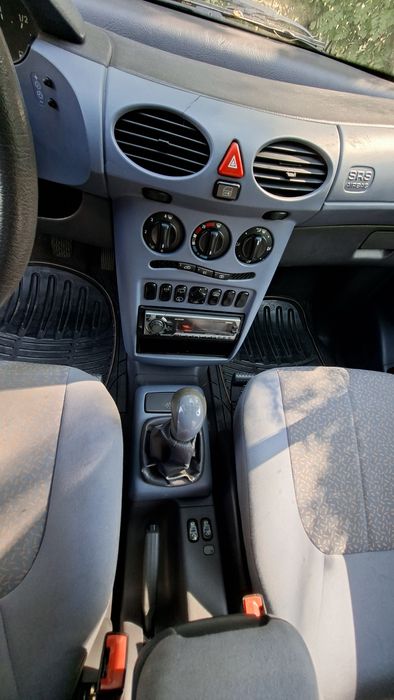 Mercedes  A140 бензин