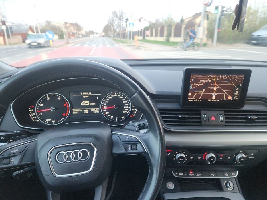 AUDI Q5 2018 — imagine 4