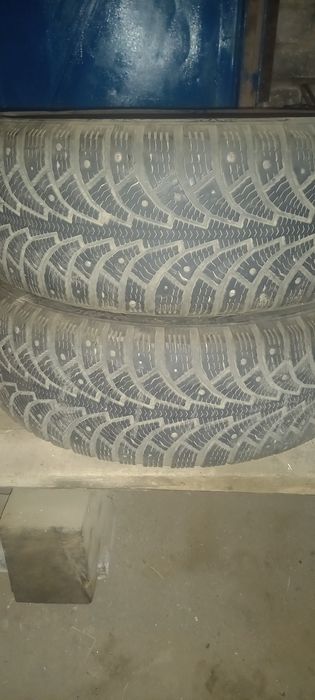 Продам зимние шины
