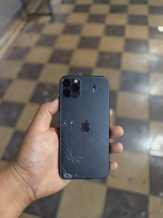 Iphone 11 pro max 256gb arzon