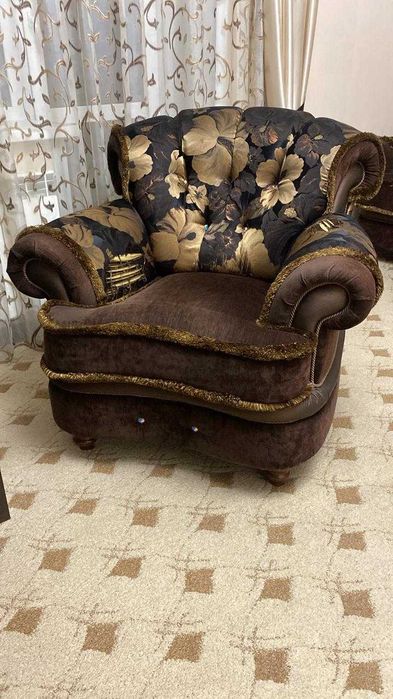 Мягкий уголок диван и кресло
