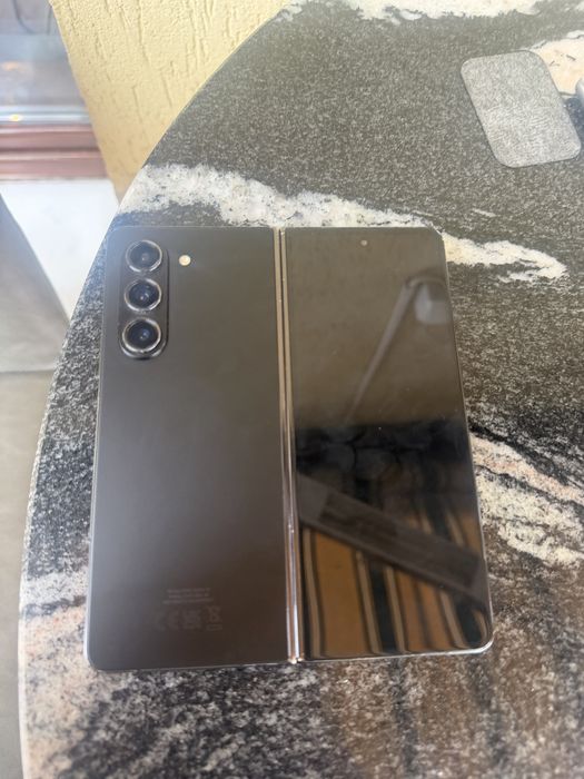 Samsung galaxy fold 5