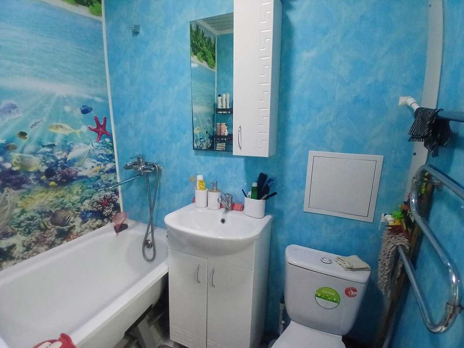 3х ком .квартира Парковая 60