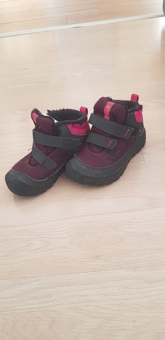 Ghete Decathlon, calduroase, impermeabile, marimea 27