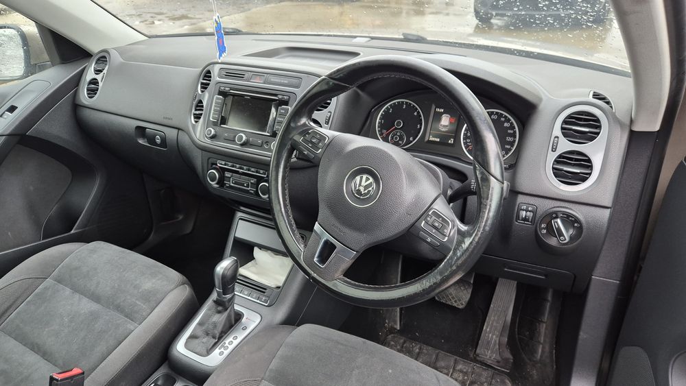 Dezmembram Volkswagen Tiguan 2012 2.0tdi CFF Automat DSG 4X4