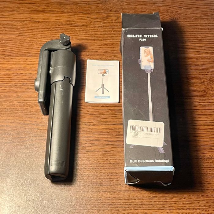 Трипод / Статив за телефон с дистанционно