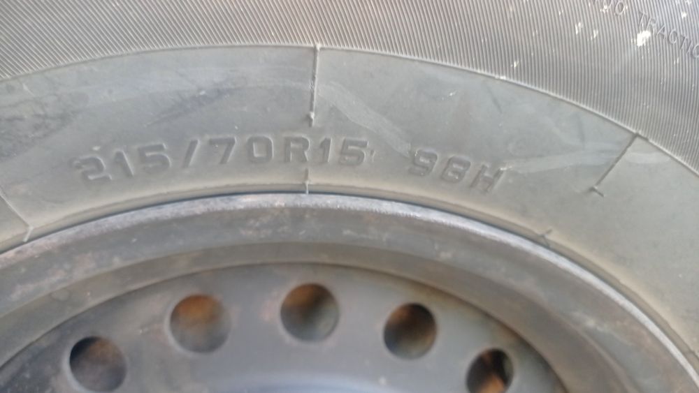 Шины  с дисками BMW r15