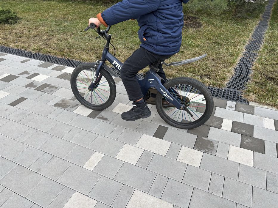 Продаи детский велосипед prego