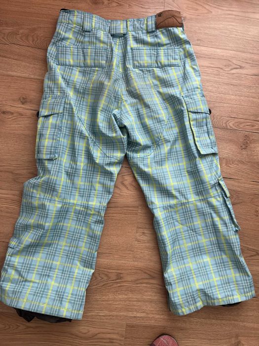 Pantaloni Snowboards Burton in stare foarte bună! Model Apres 15K M