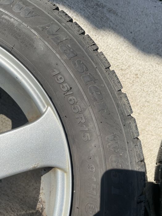 Jante dotz r 15 cu cauciucuri de iarna