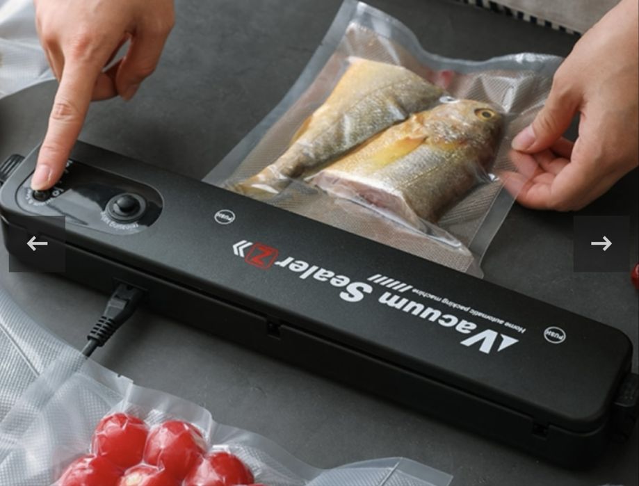 Aparat de sigilat si vidat vacuum sealer, 220v, 90w, negru plus set de pungi vidat