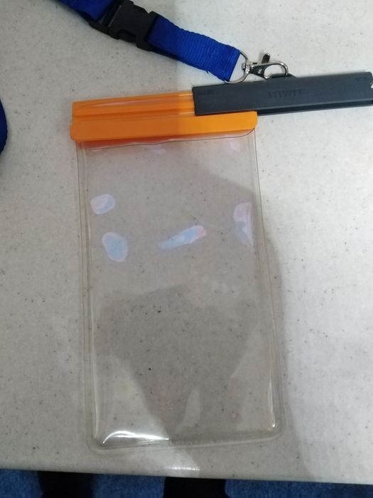 Husa etansa telefon (impermeabila)