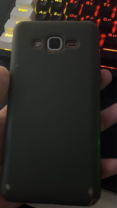 Телефон на запчасти продаю