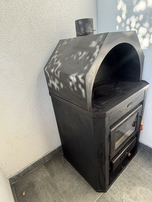 Șemineu Prety stare excelentă