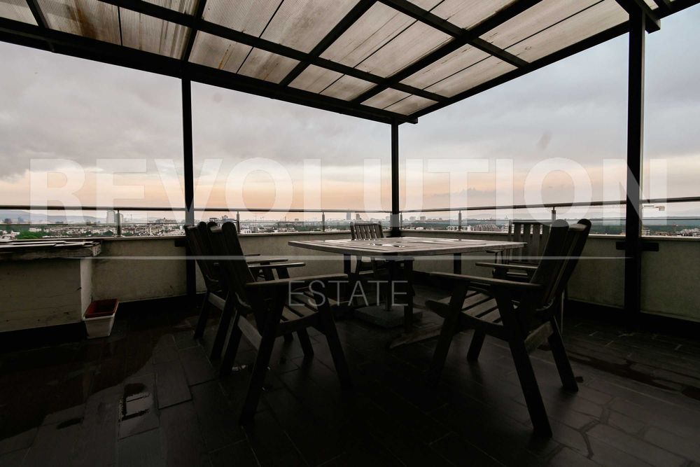 Продава се Четиристаен апартамент в София, Витоша - 220 кв.м за 1955 €/кв.м - Снимка #13