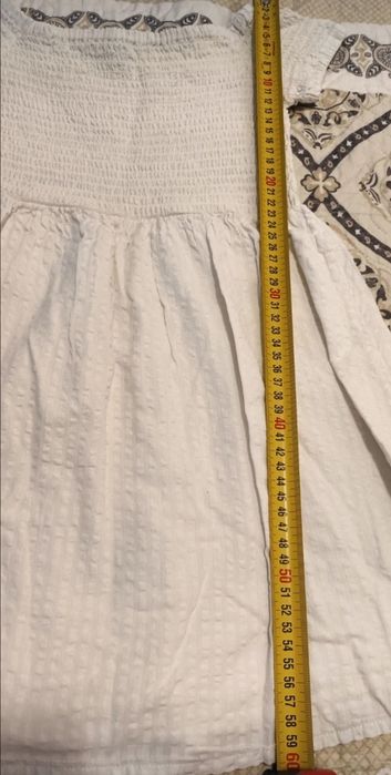 Rochiță albă ,Reserved ,pt 6-7 ani