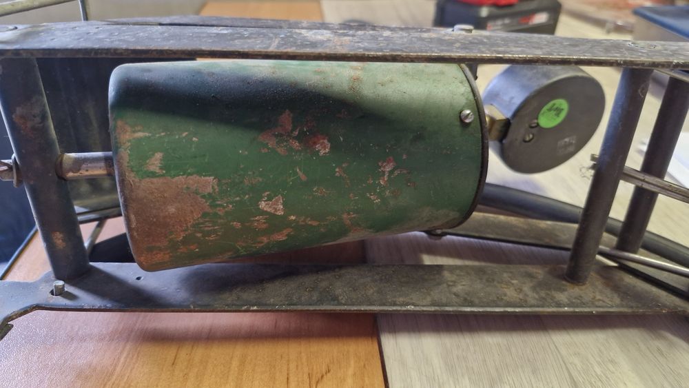 Насос ножной советский