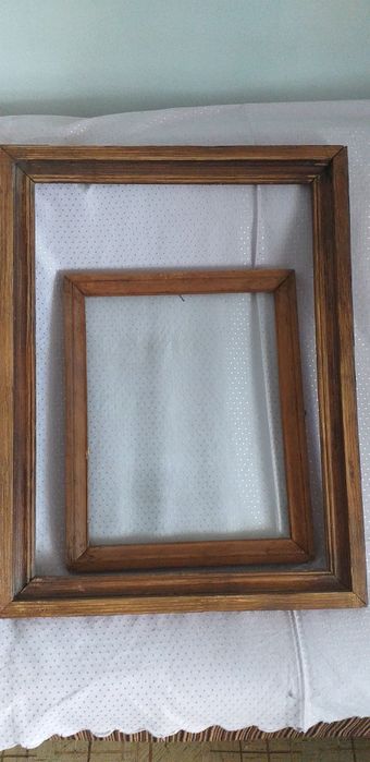 Продаю рамку 50х67 и рамку 36х45