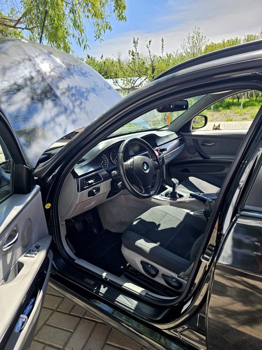 BMW E91 184cp 2011