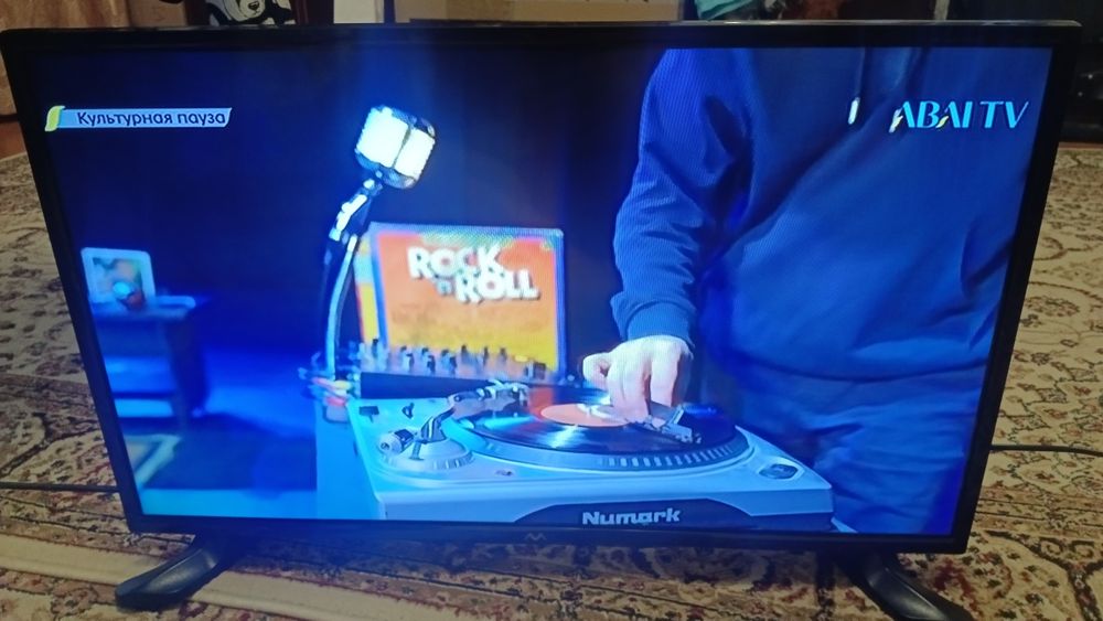 Продам телевизор