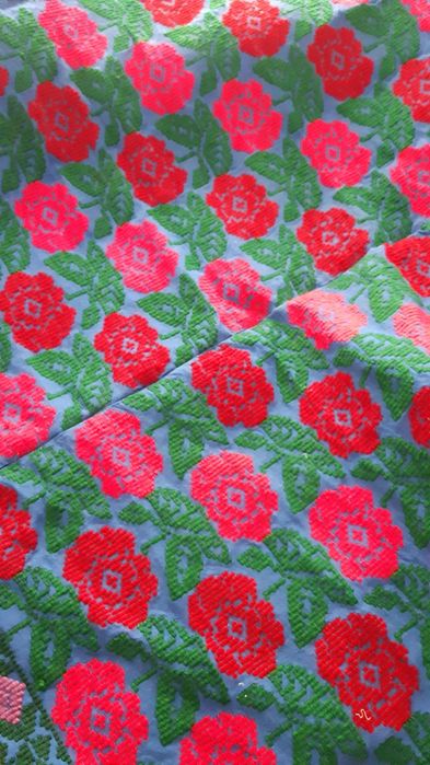 Macate lana cusute la razboi