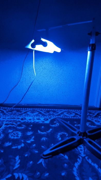 Продаю лампу от желтушки